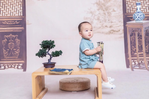 浙江孕妇肚子上的黑线