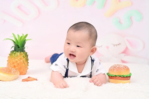 浙江宝宝可以躺着喝奶瓶吗